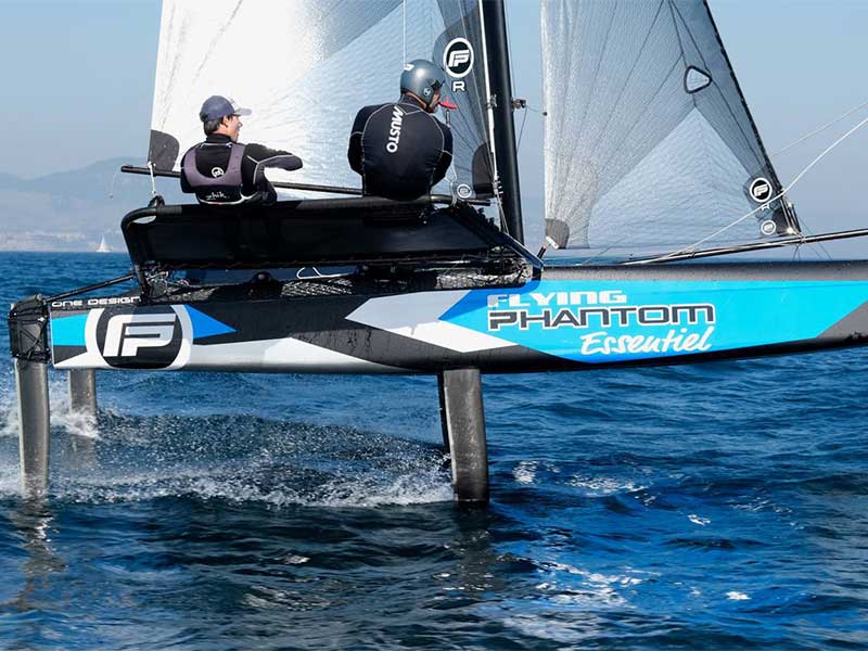 2018-2019 Phantom Catamaran